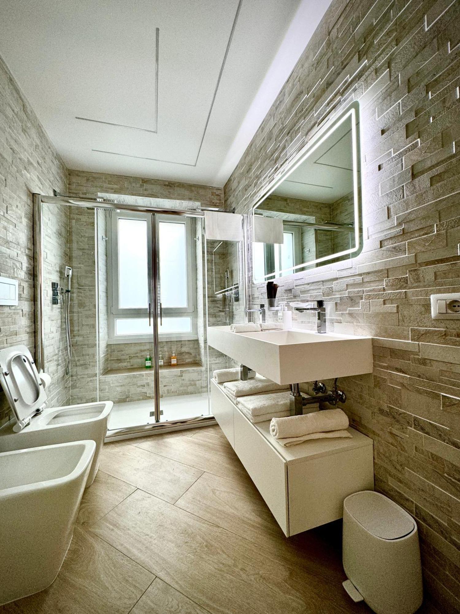 Luxury Apartment Togliatti روما المظهر الخارجي الصورة